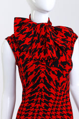 Alexander McQueen 2009 F/W Houndstooth Knit Dress front bow on mannequin @recess la