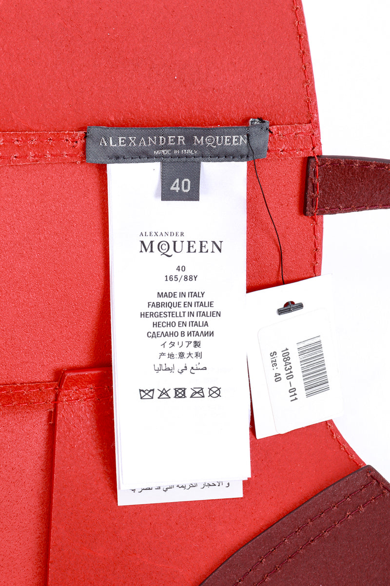 2018 F/W Alexander McQueen Structured Leather Corset Recess 2018 F/W Alexander McQueen Structured Leather Corset Recess