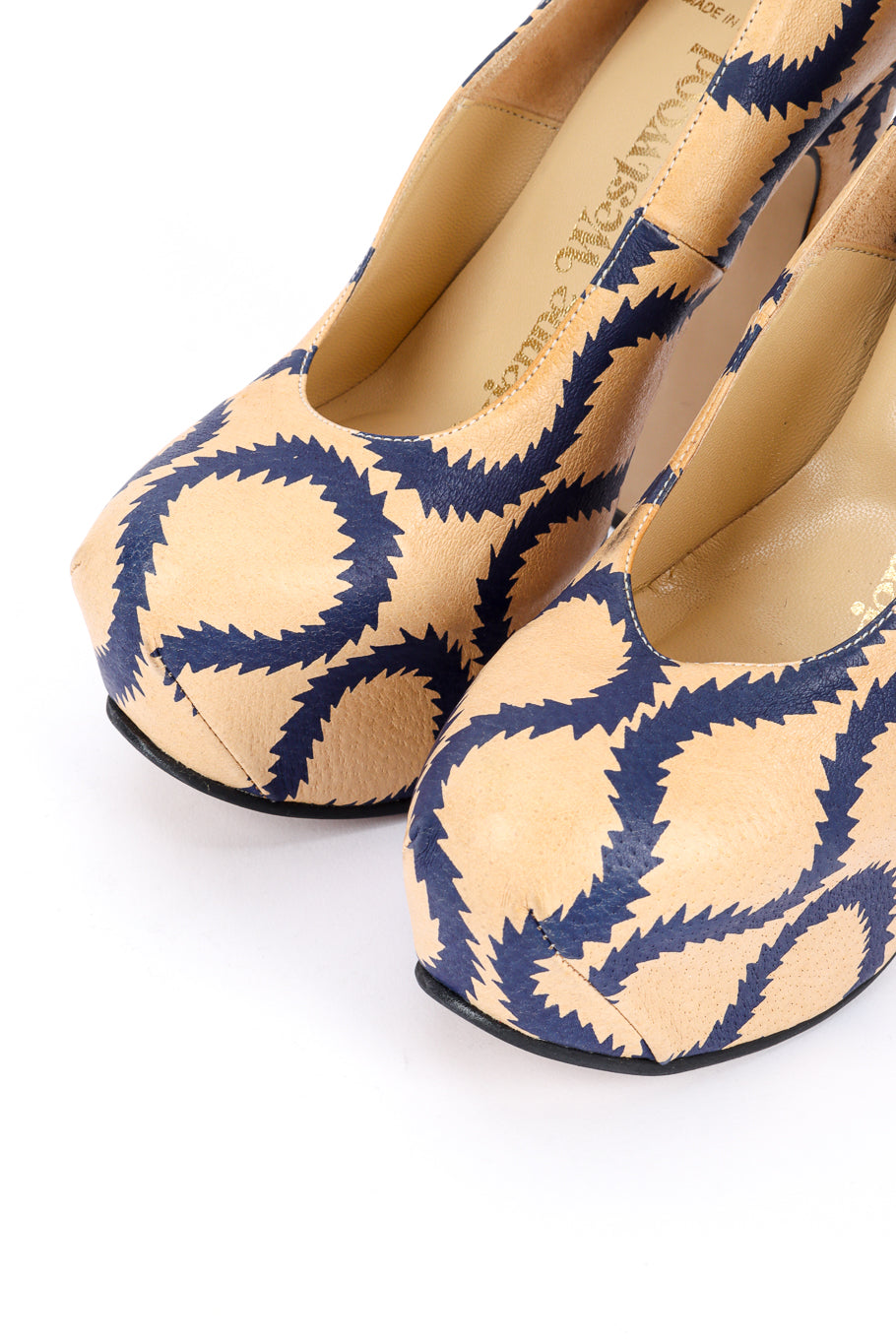Vivienne Westwood 2013 F/W Squiggle Print Leather Court Shoe toe closeup @recessla
