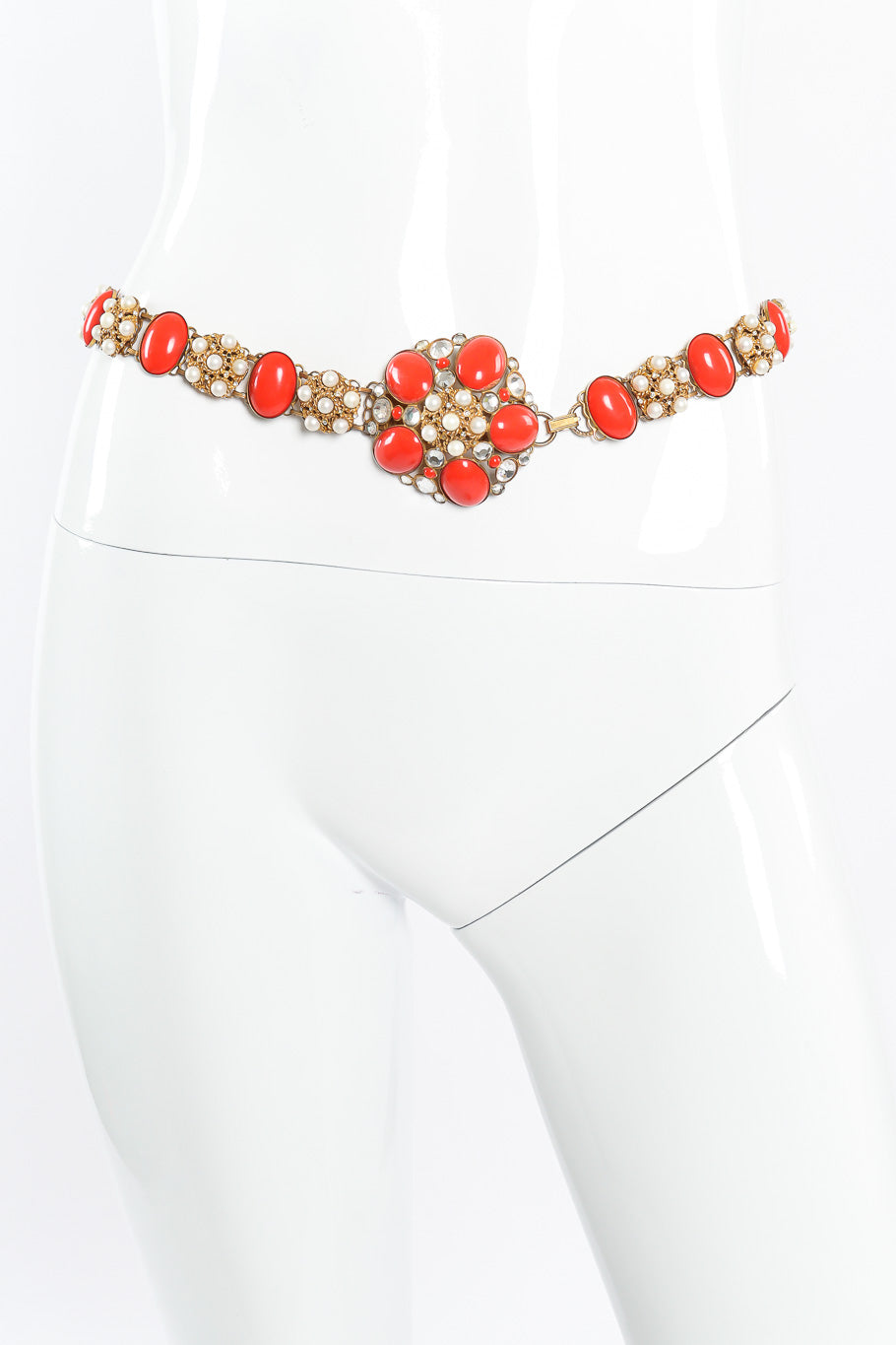 Coral stone belt by Kenneth Jay Lane on mannequin @recessla