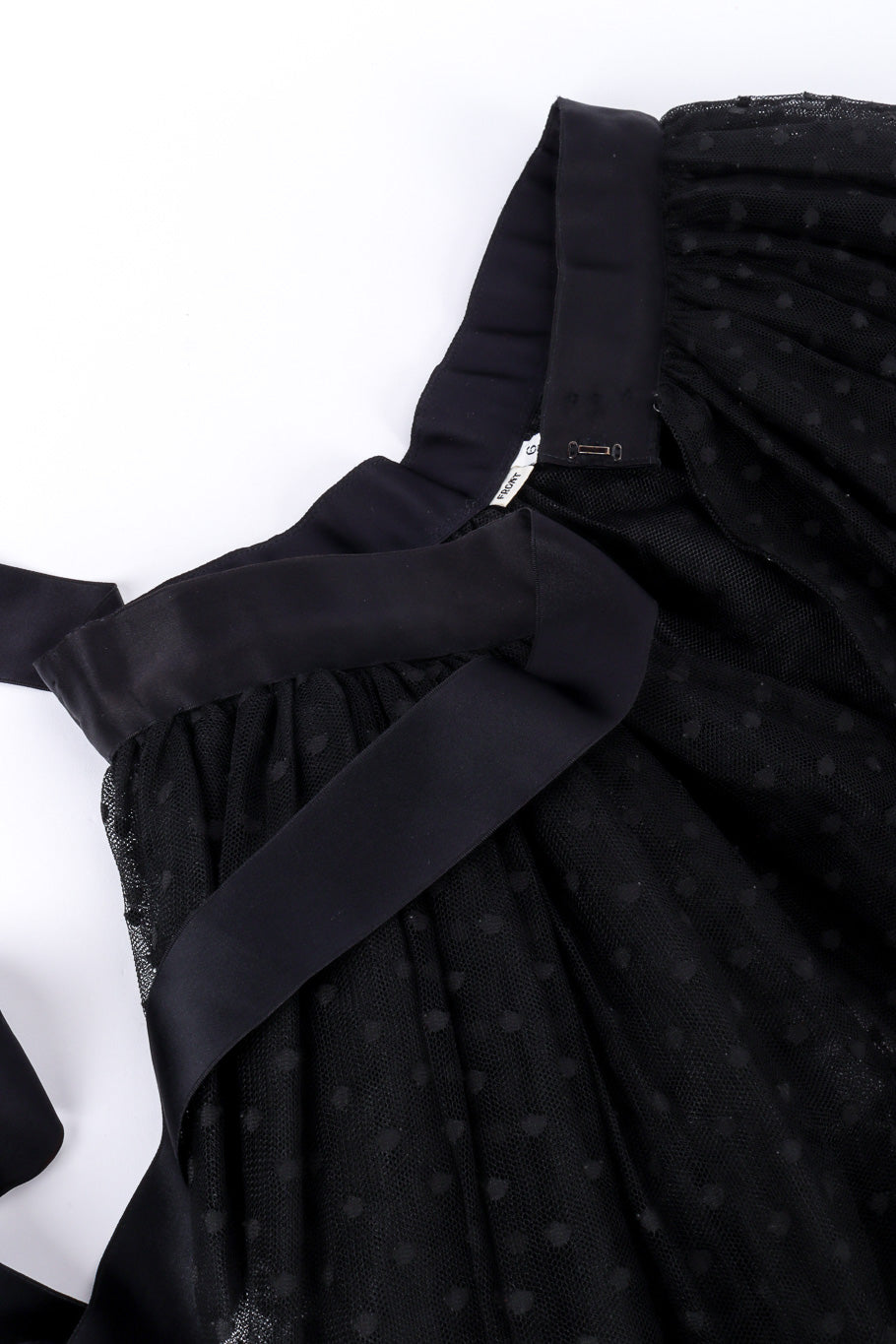 Vintage Bill Blass Polka Dot Tulle Skirt waist closure closeup @recessla