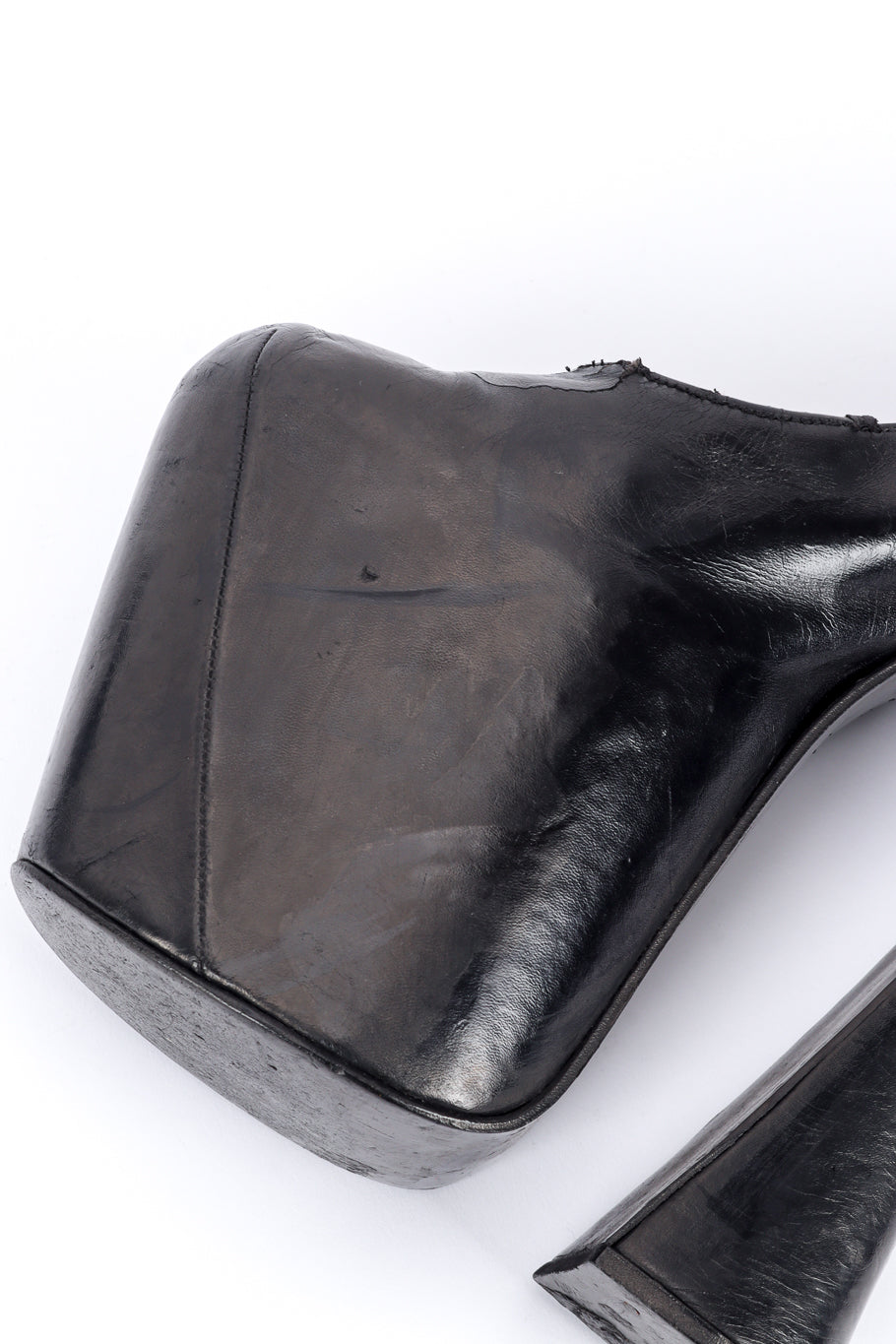 Vintage Vivienne Westwood 1993 F/W Super Elevated Leather Court Shoe right scuffed platform @recessla