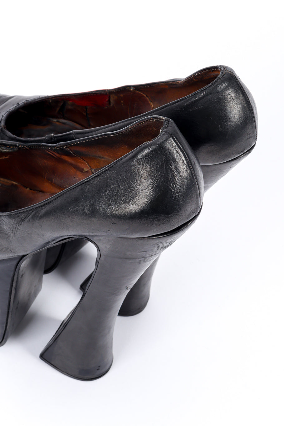 Vintage Vivienne Westwood 1993 F/W Super Elevated Leather Court Shoe back heel @recessla