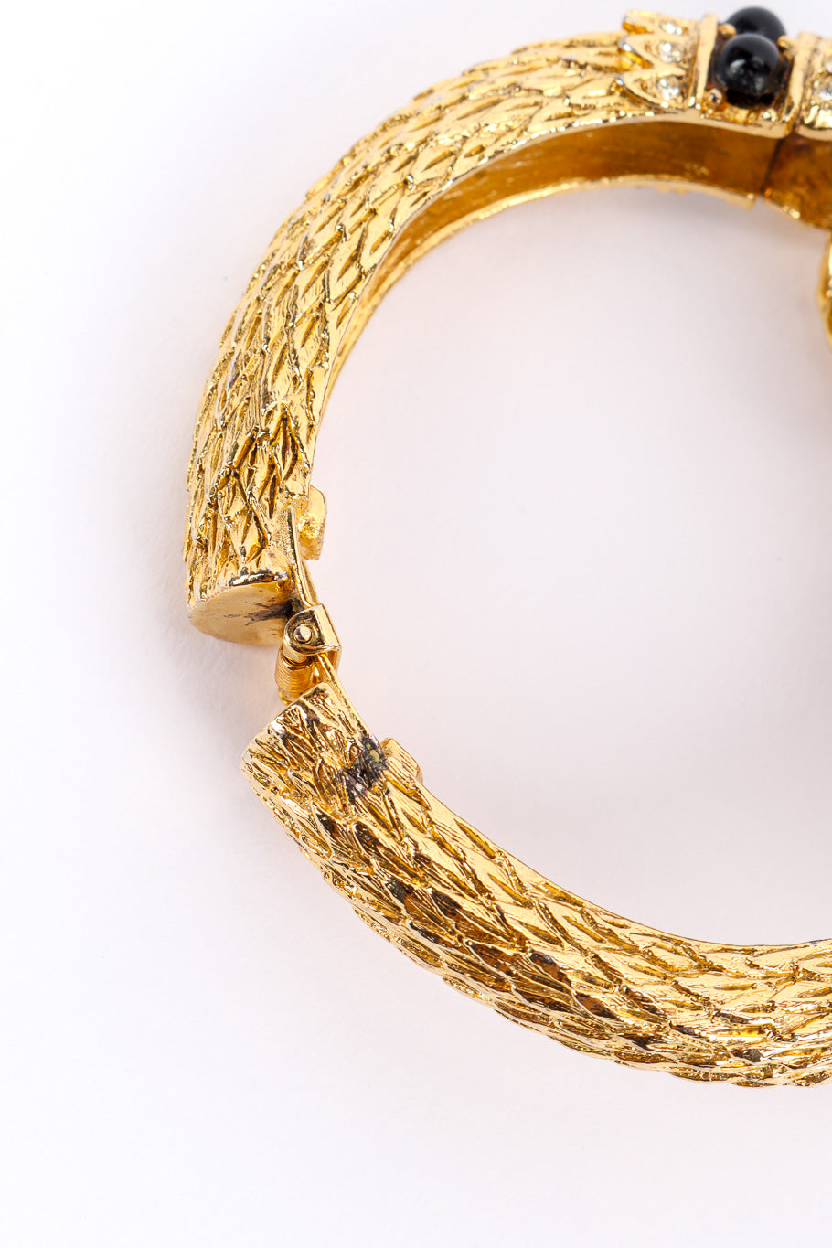 Vintage Craft Jeweled Ram Bracelet hinge side view @recessla