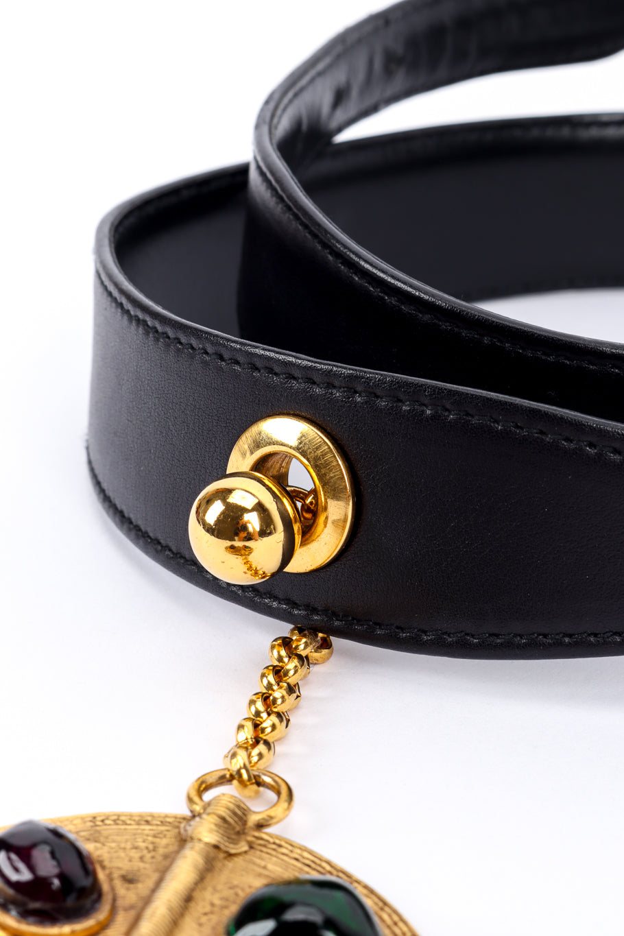 Chanel Gripoix Medallion Leather Belt medallion closeup @recessla