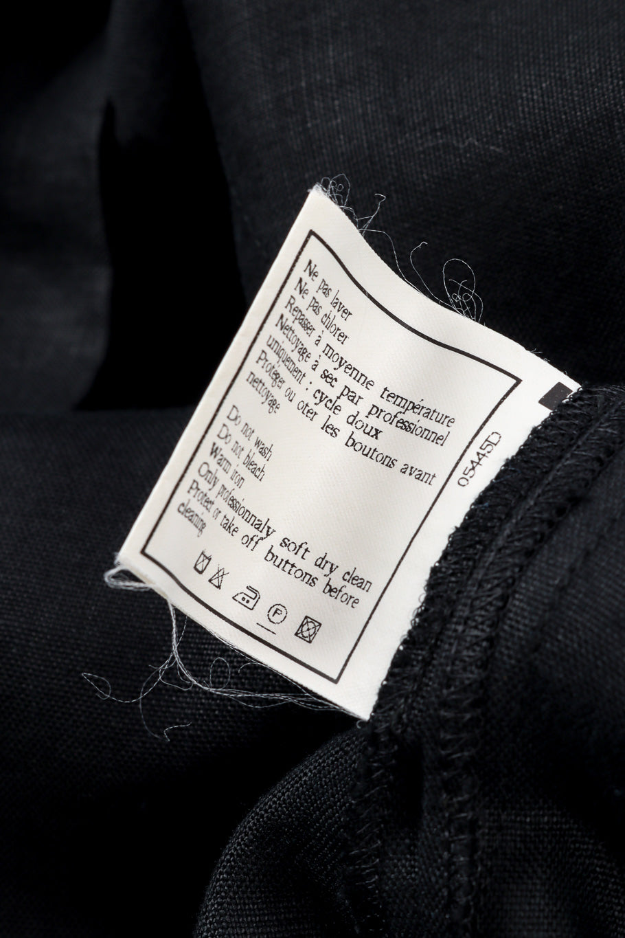 Vintage Chanel CC Button Linen Shirt fabric care label closeup @recessla