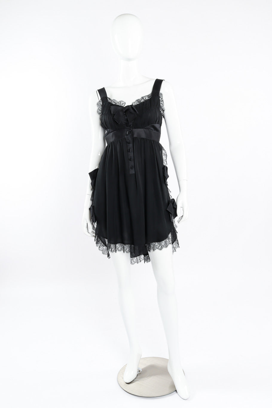 Mini dress by Chanel on mannequin @recessla