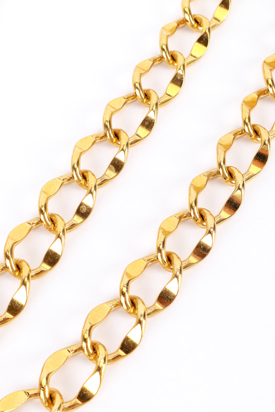 Vintage Chanel Curb Chain Drape Belt double chain laid diagonally closeup @recess la