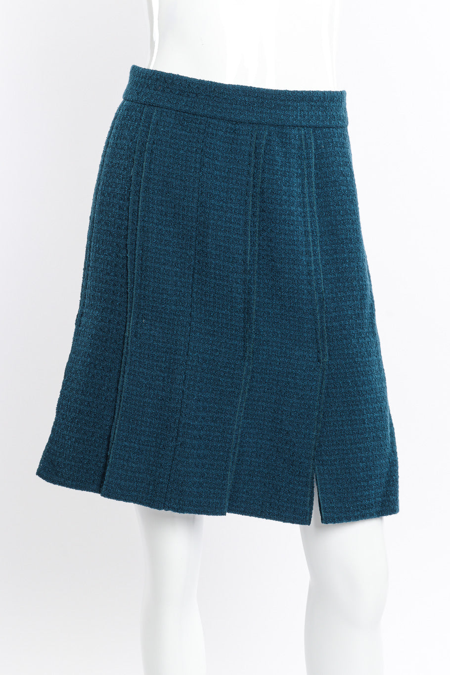 2008A Wool Carwash Hem Jacket & Skirt Set front view of skirt on mannequin @Recessla