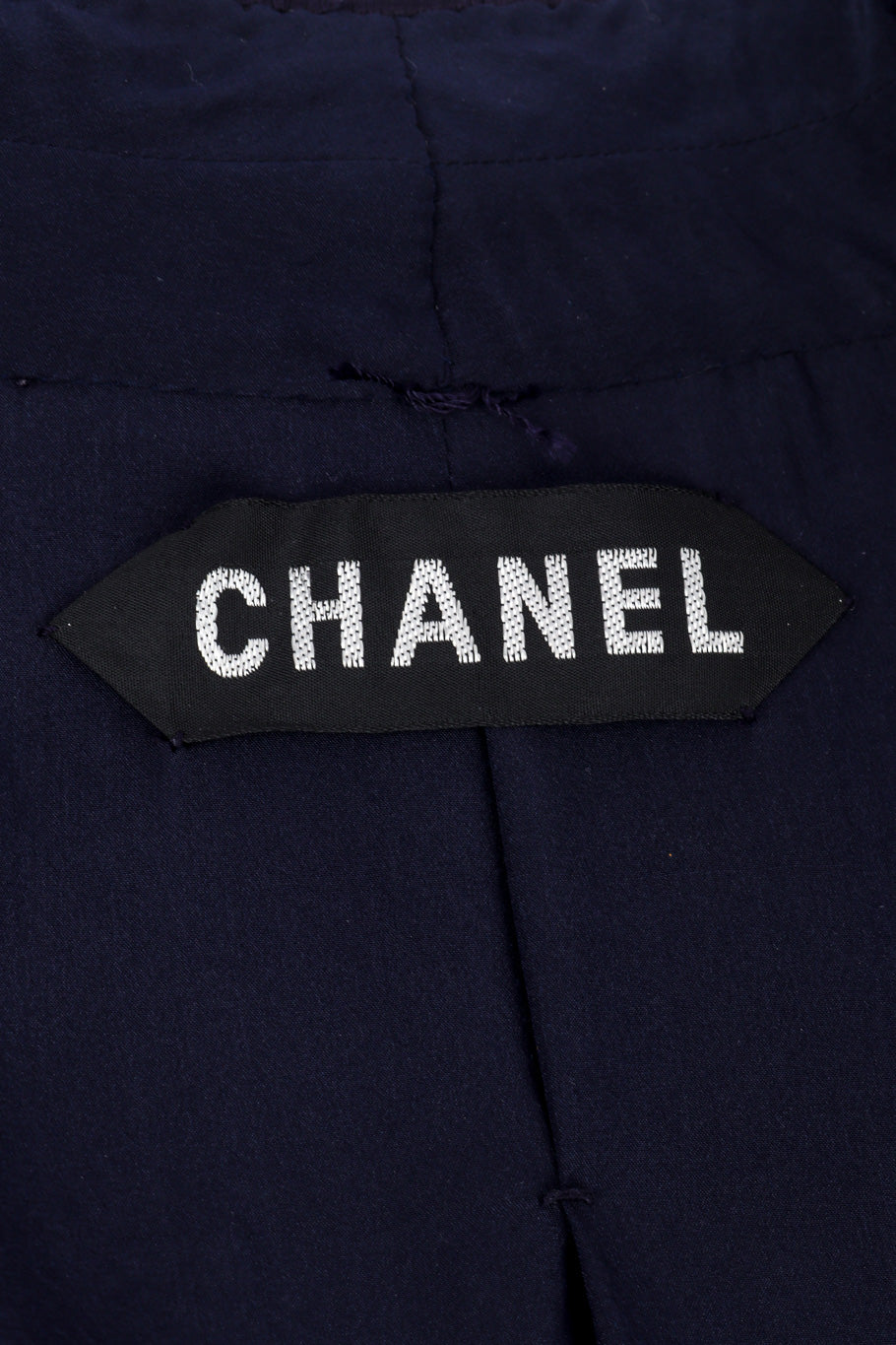 Vintage Chanel Couture Wave Wool Cardigan signature label closeup @recessla