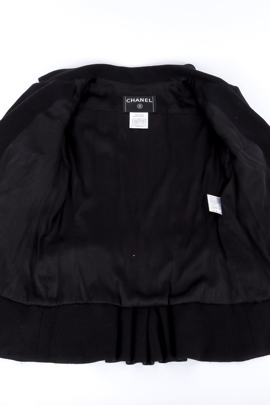Chanel 2007C S/S Peplum Skirt Suit view of jacket lining @recessla
