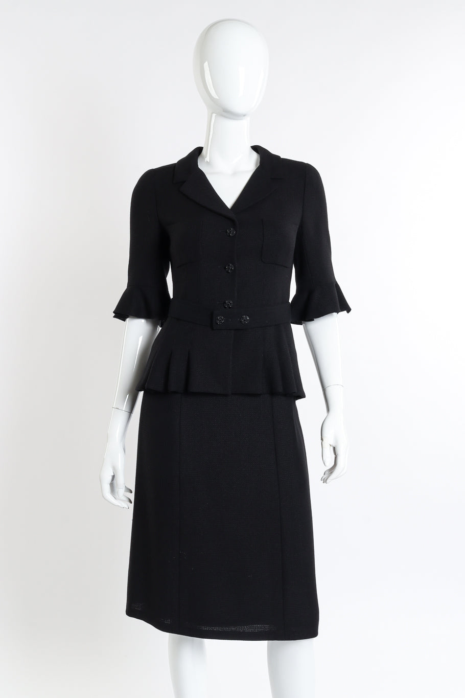 Chanel 2007C S/S Peplum Skirt Suit front on mannequin @recessla