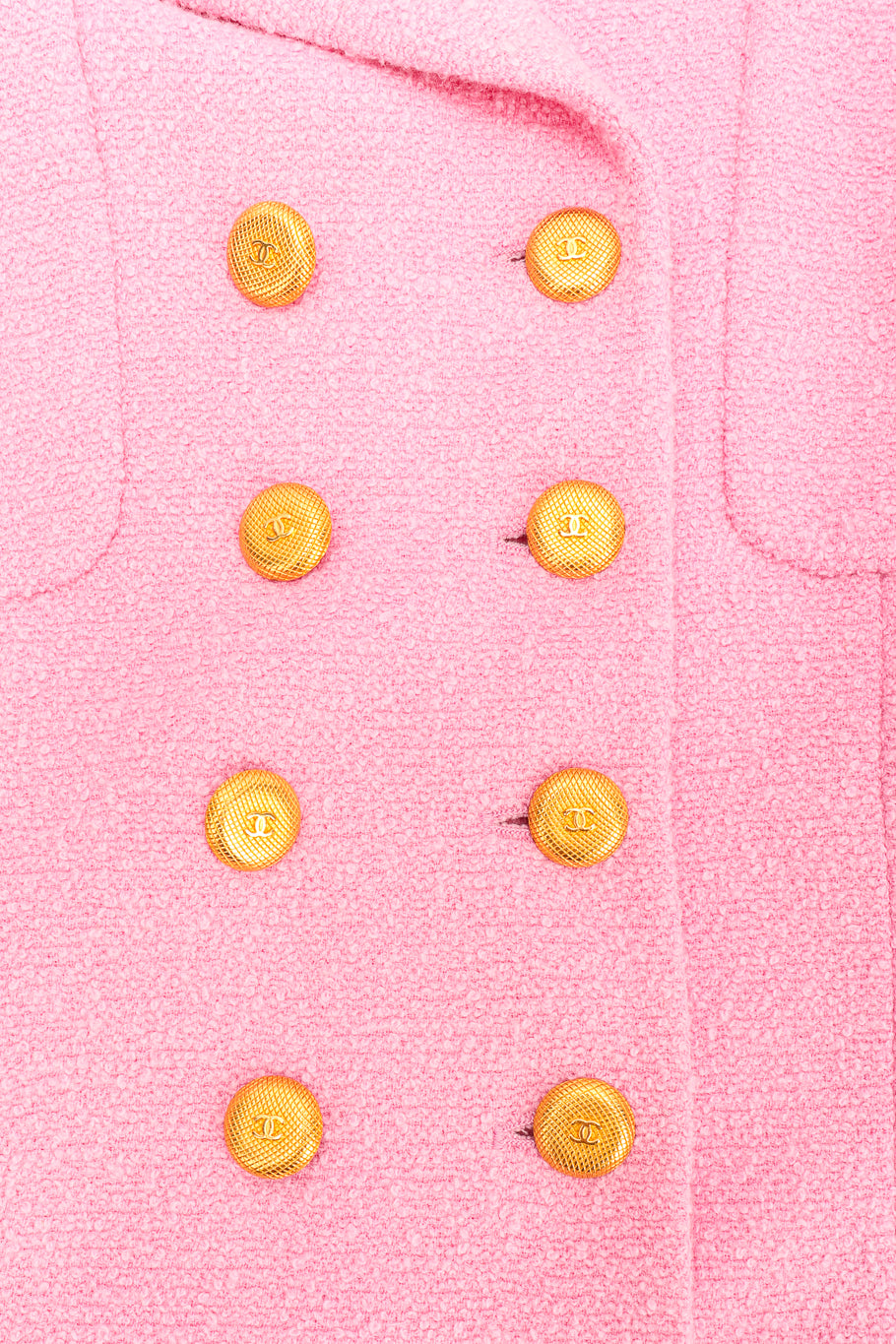 Bouclé knit longline jacket by Chanel buttons close  @recessla