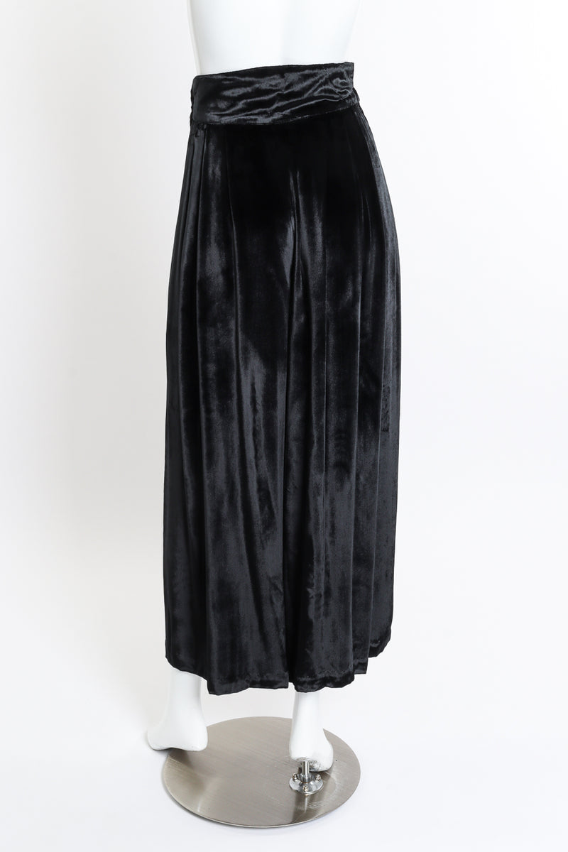 Chloé Velvet Wide Leg Pant back on mannequin @recessla