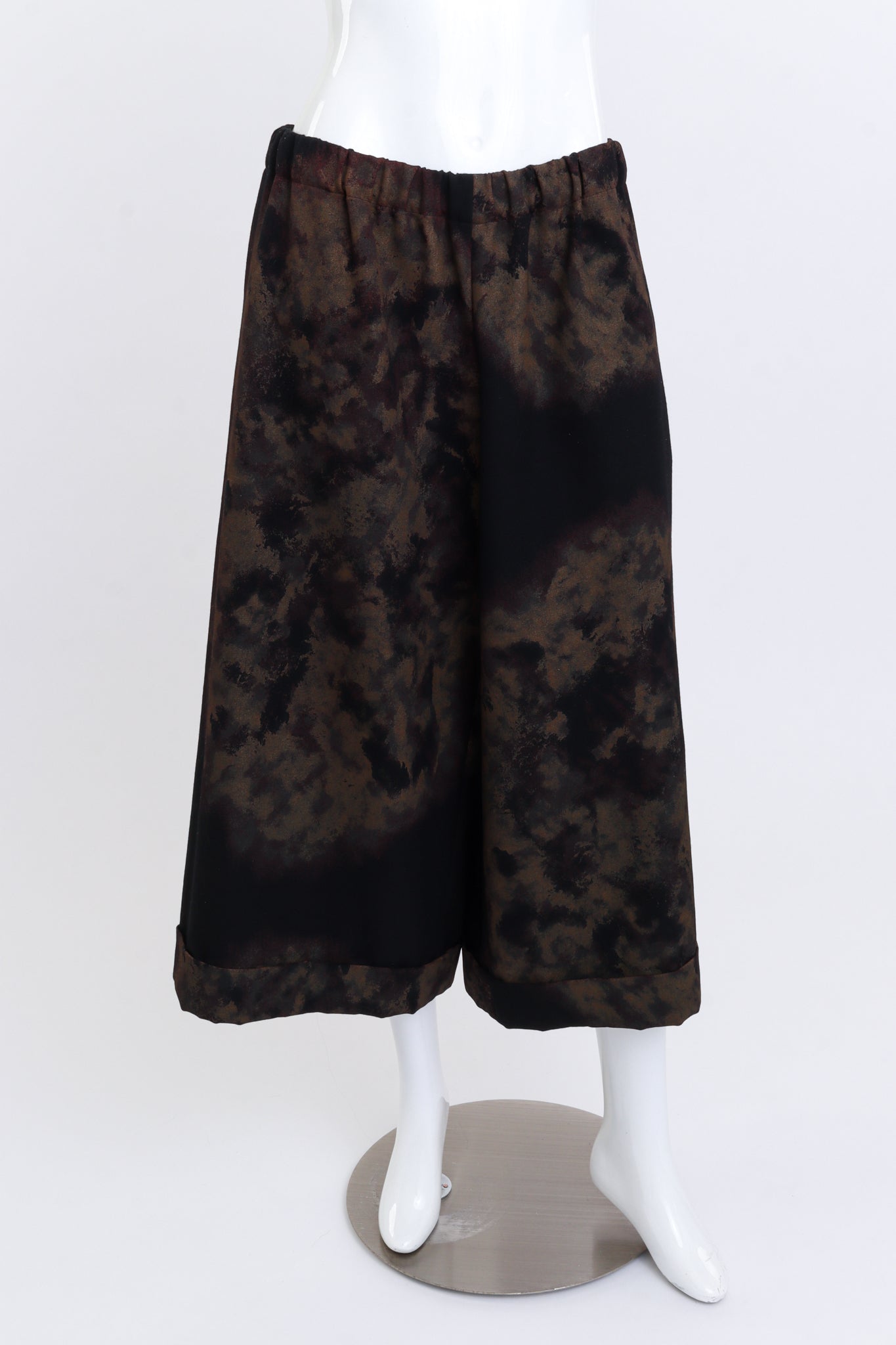 Comme des Garcons Painted Wool Culottes front on mannequin @recess la