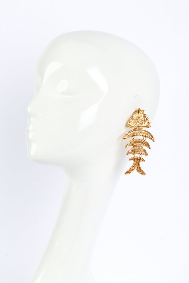 Vintage Oscar de la Renta Ichthyic Link Drop Earrings  on mannequin @RECESS LA