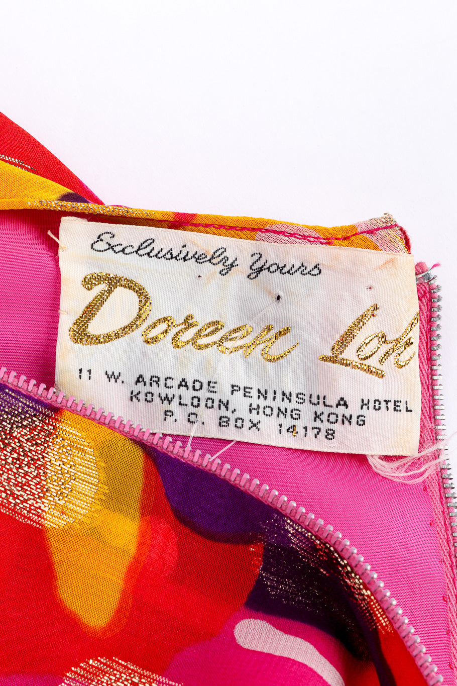 Vintage Doreen Loh Abstract Floral Print Maxi Dress signature label closeup @Recessla