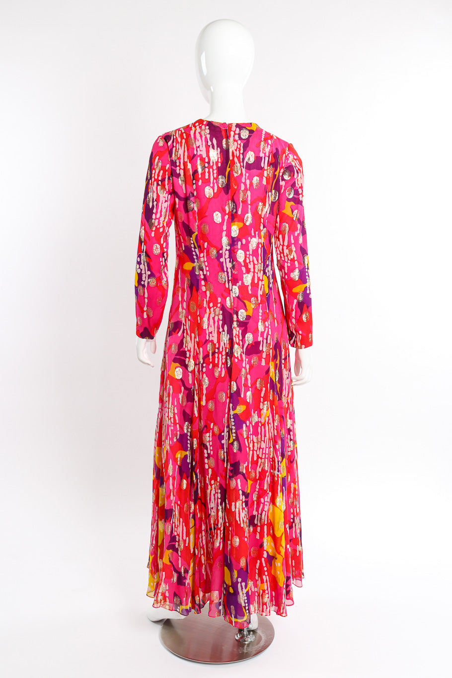 Vintage Doreen Loh Abstract Floral Print Maxi Dress back side view on mannequin @Recessla