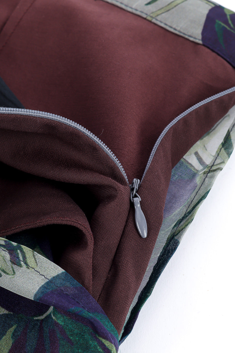 Dries Van Noten Floral Silk Lounge Pant zipper closure closeup @Recessla