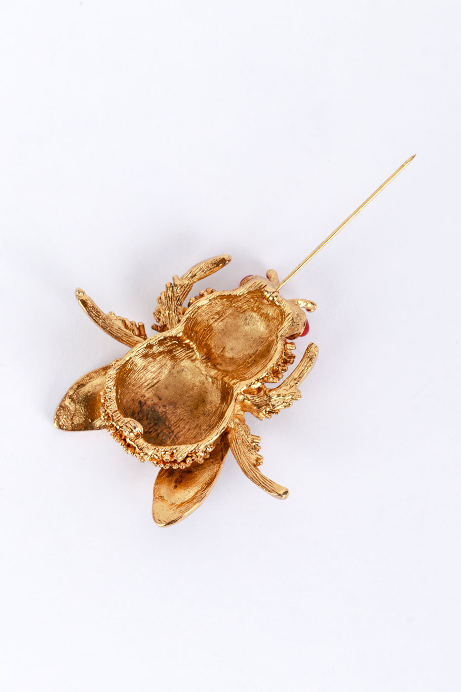 Kenneth Jay Lane Bejeweled Bumble Bee Brooch open @RECESS LA