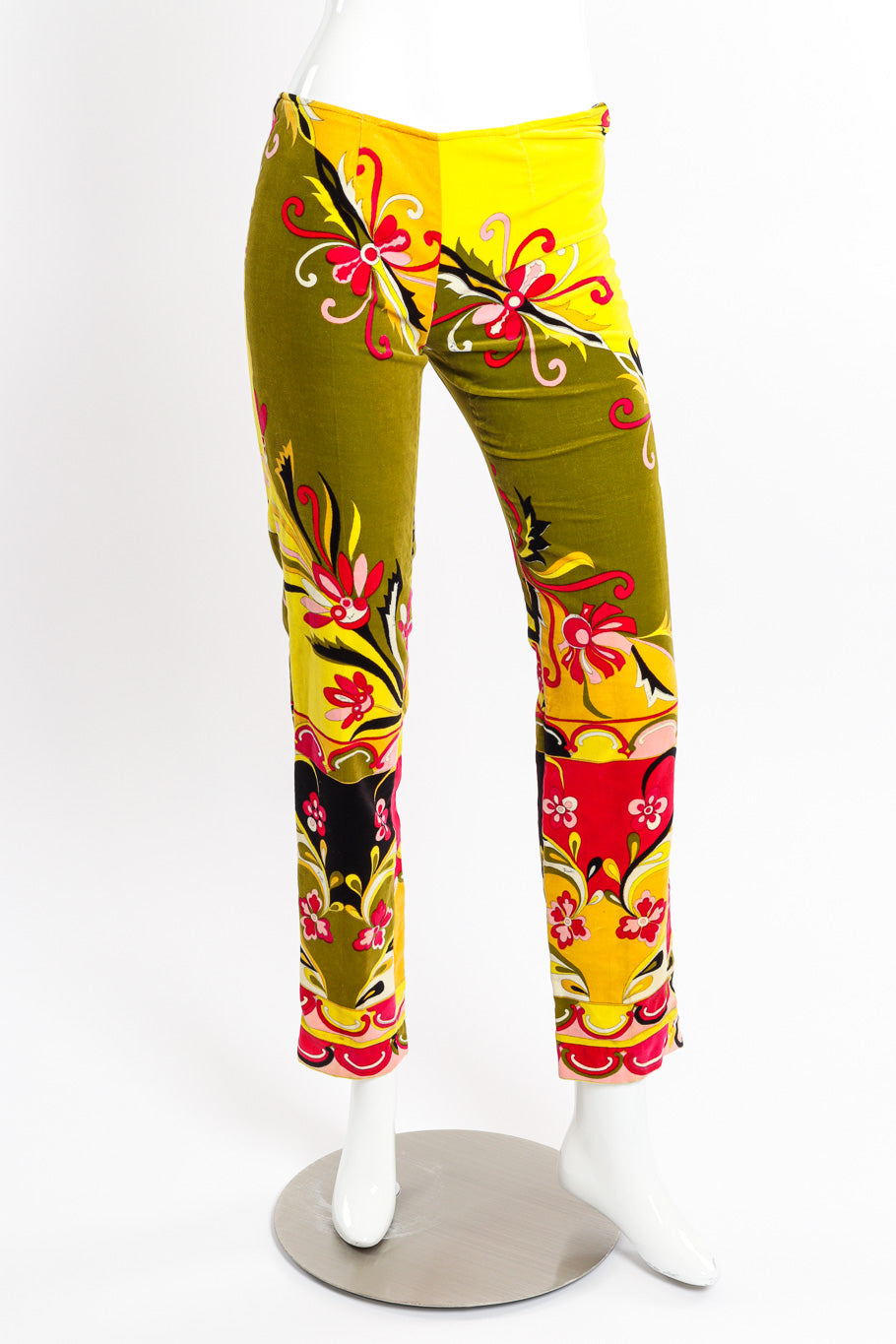Mod floral pantsuit by Emilio Pucci on mannequin pants only @recessla