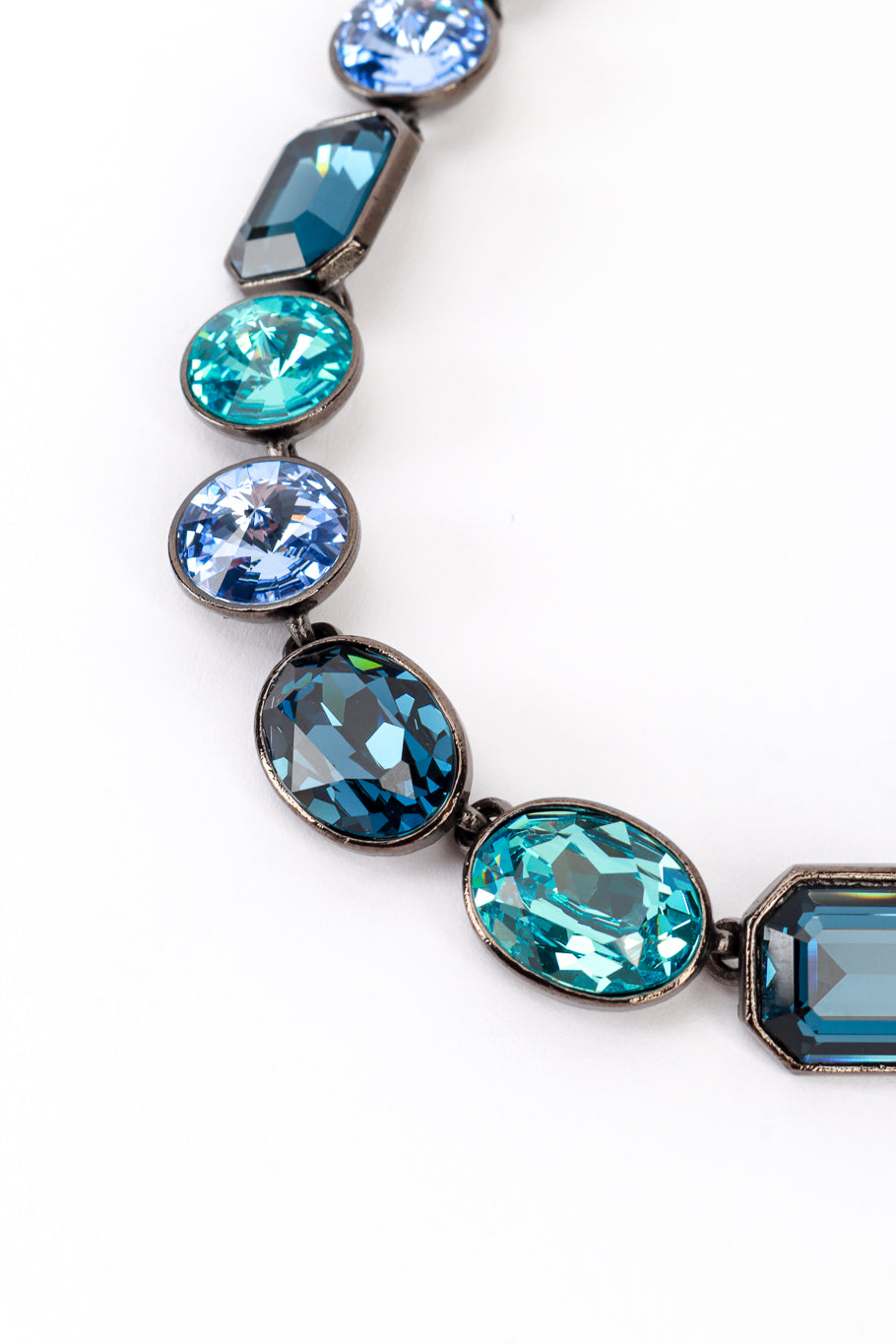 Vintage Oscar de le Renta Blues Crystal Link Collar Necklace detail @recess la