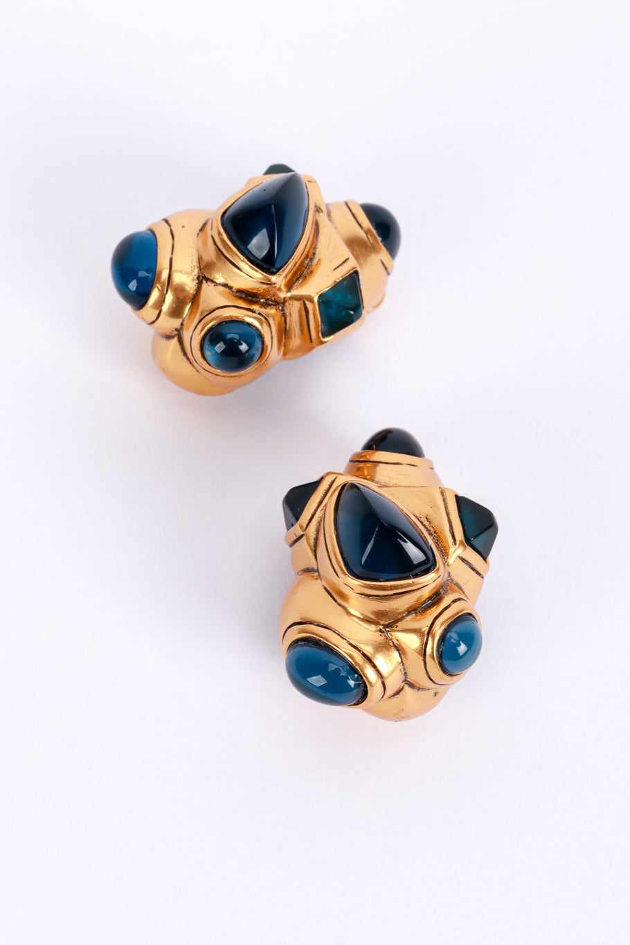 Vintage Oscar de la Renta Geo Cabochon Button Earrings detail @recess la