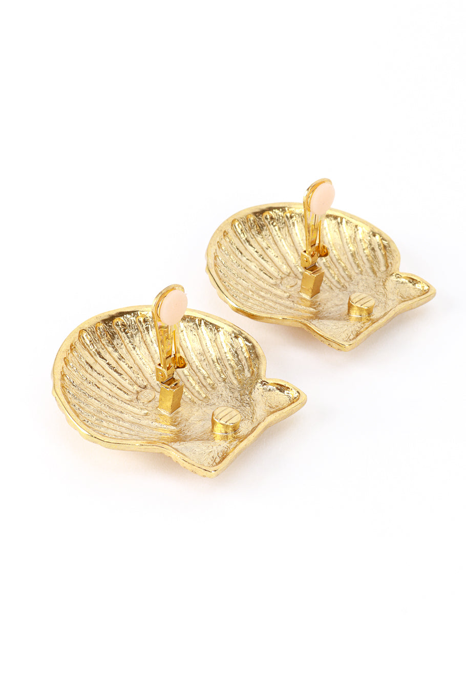 Vintage Oscar de la Renta Golden Seashell Button Earrings back clips open @recess la