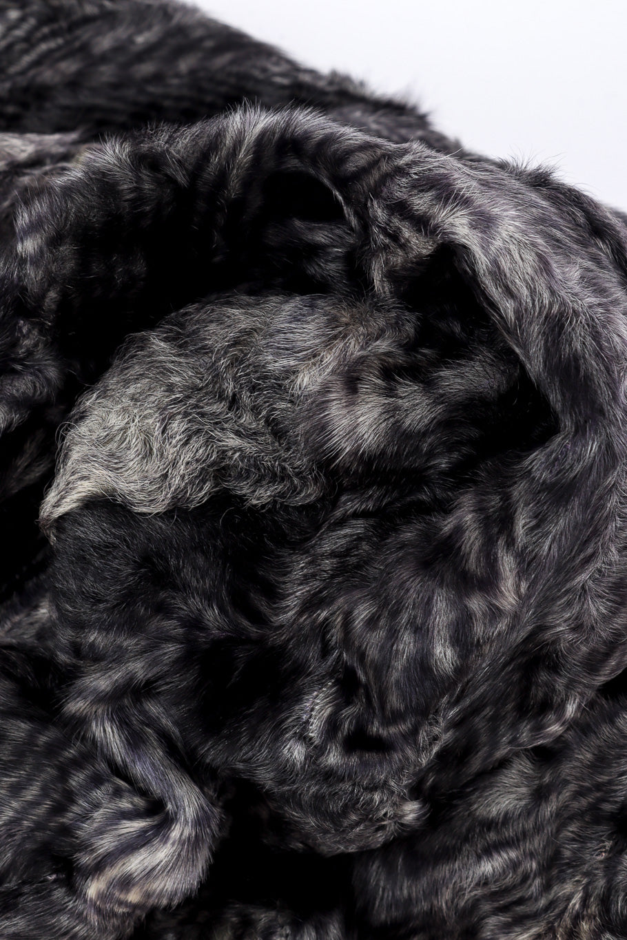 Vintage Fendi Lamb Fur Coat fabric closeup @recessla