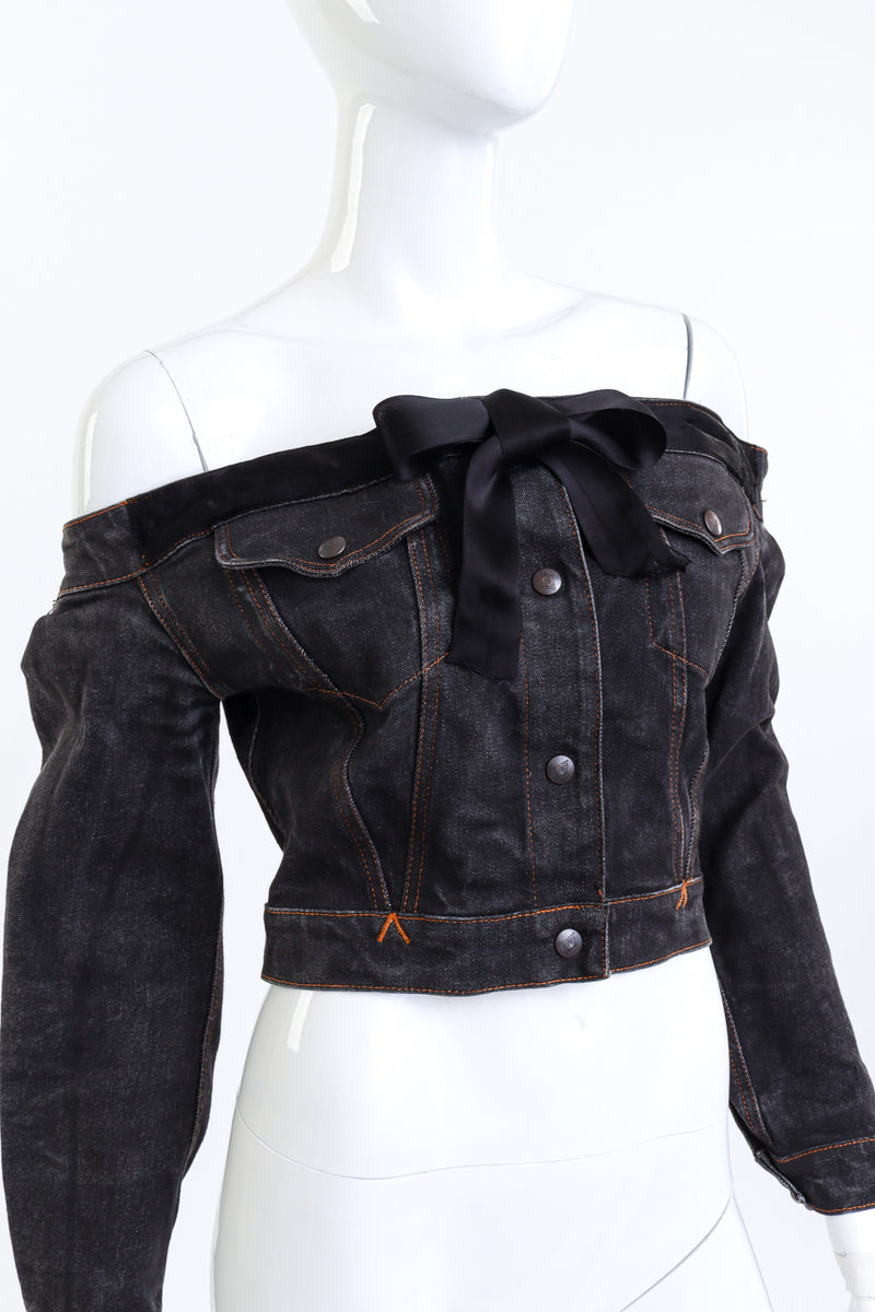 Junior Gaultier 1998 S/S Off-The-Shoulder Denim Jacket detail mannequin @RECESS LA