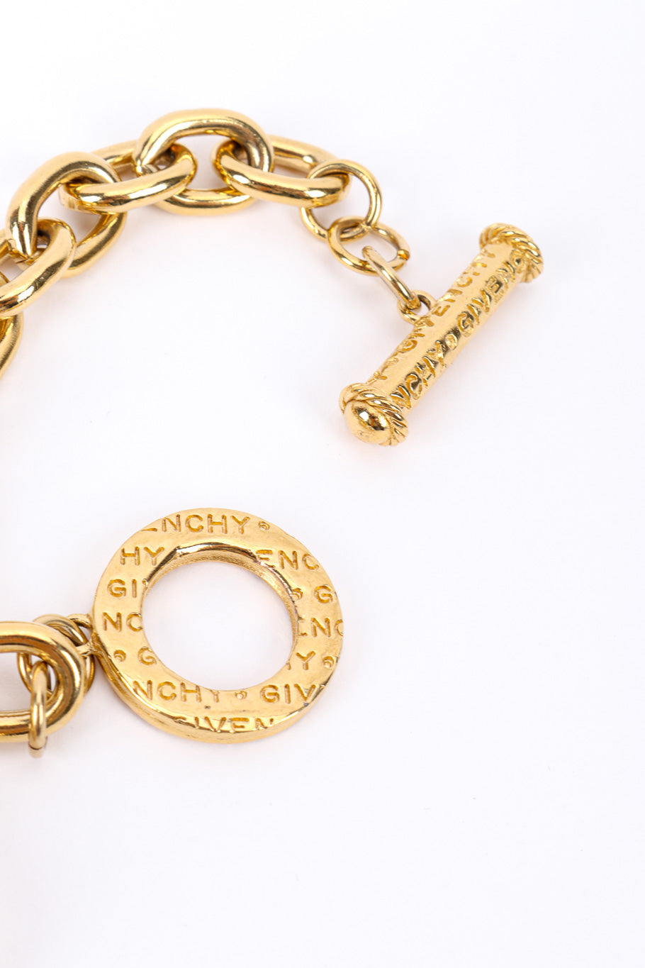 Vintage Givenchy Heart Charm Chain Bracelet toggle clasp closeup @recessla
