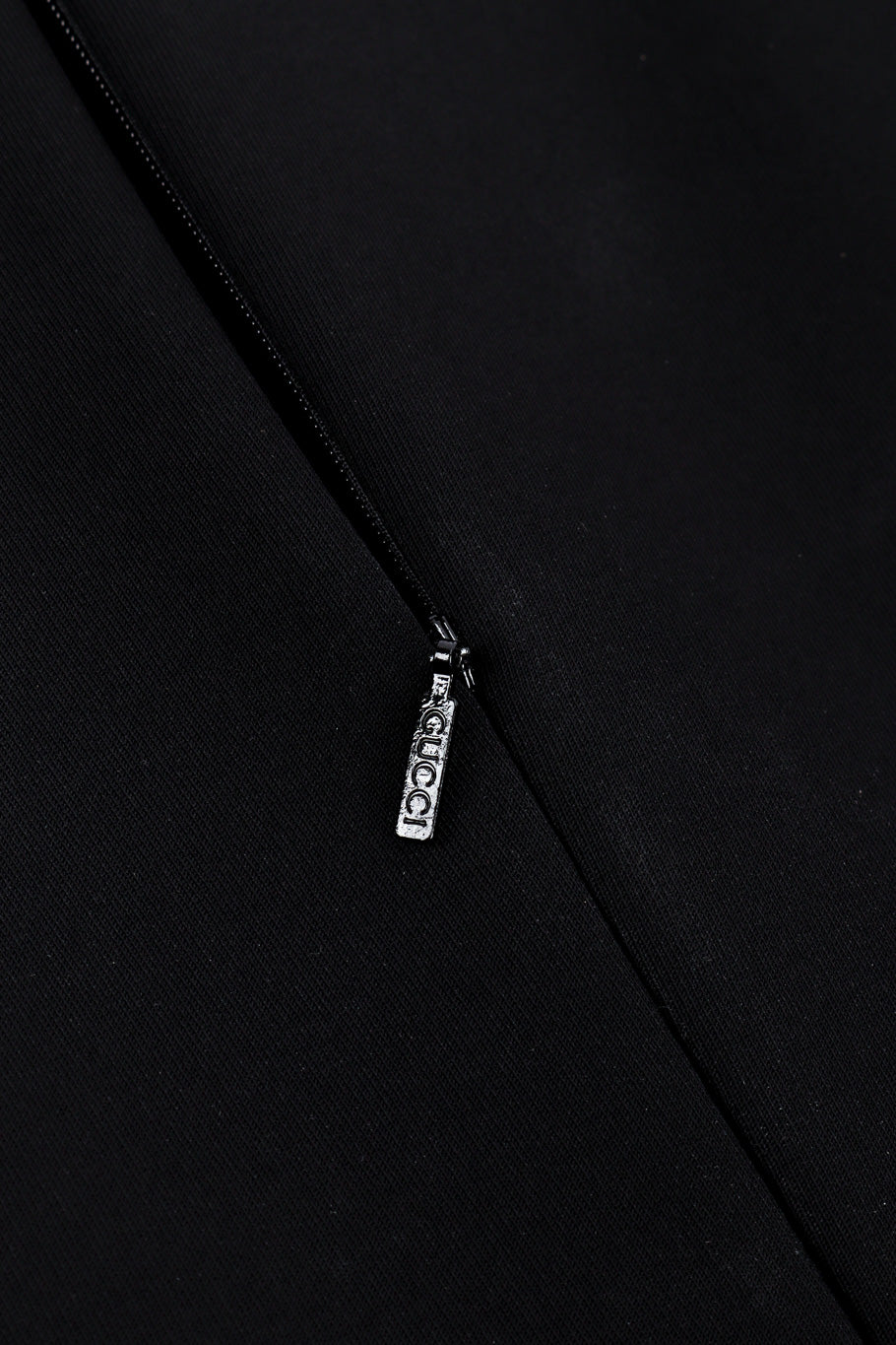 Gucci Pleated Trim Sleeveless Dress zipper closure closeup @recessla