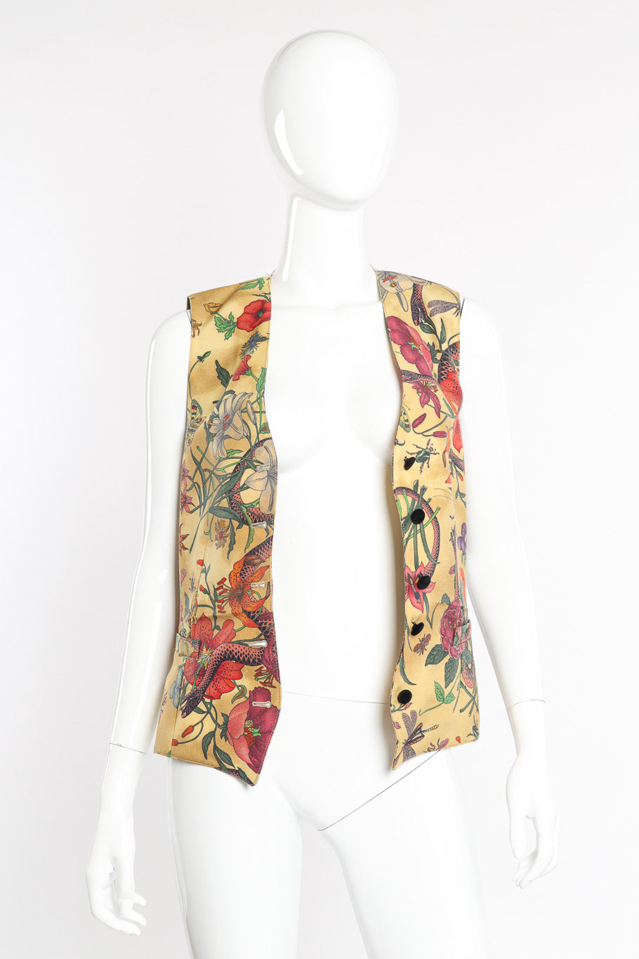 Floral Vest by Gucci on mannequin vest open @recessla