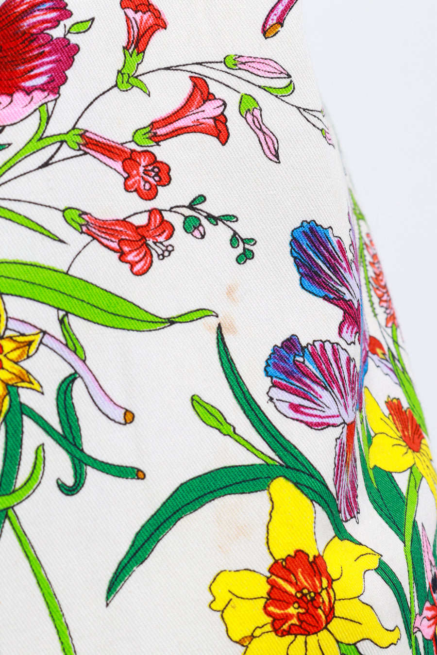 ワンピース GUCCI 'Gucci Flora' print dress Gucci Flora Snake Print Silk Dress Size M - Consigned Designs