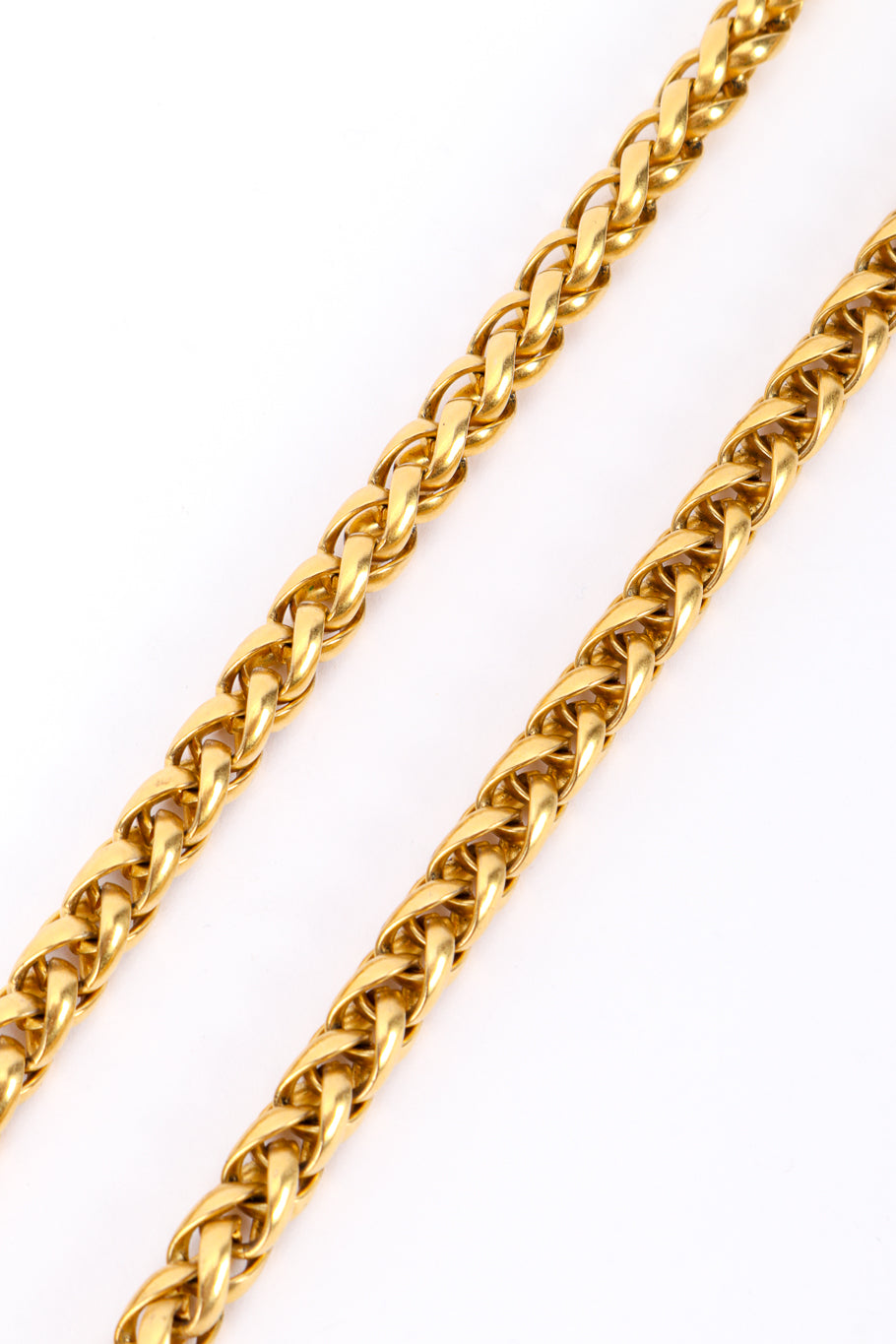 Vintage Givenchy Wheat Chain Necklace chain closeup @recessla