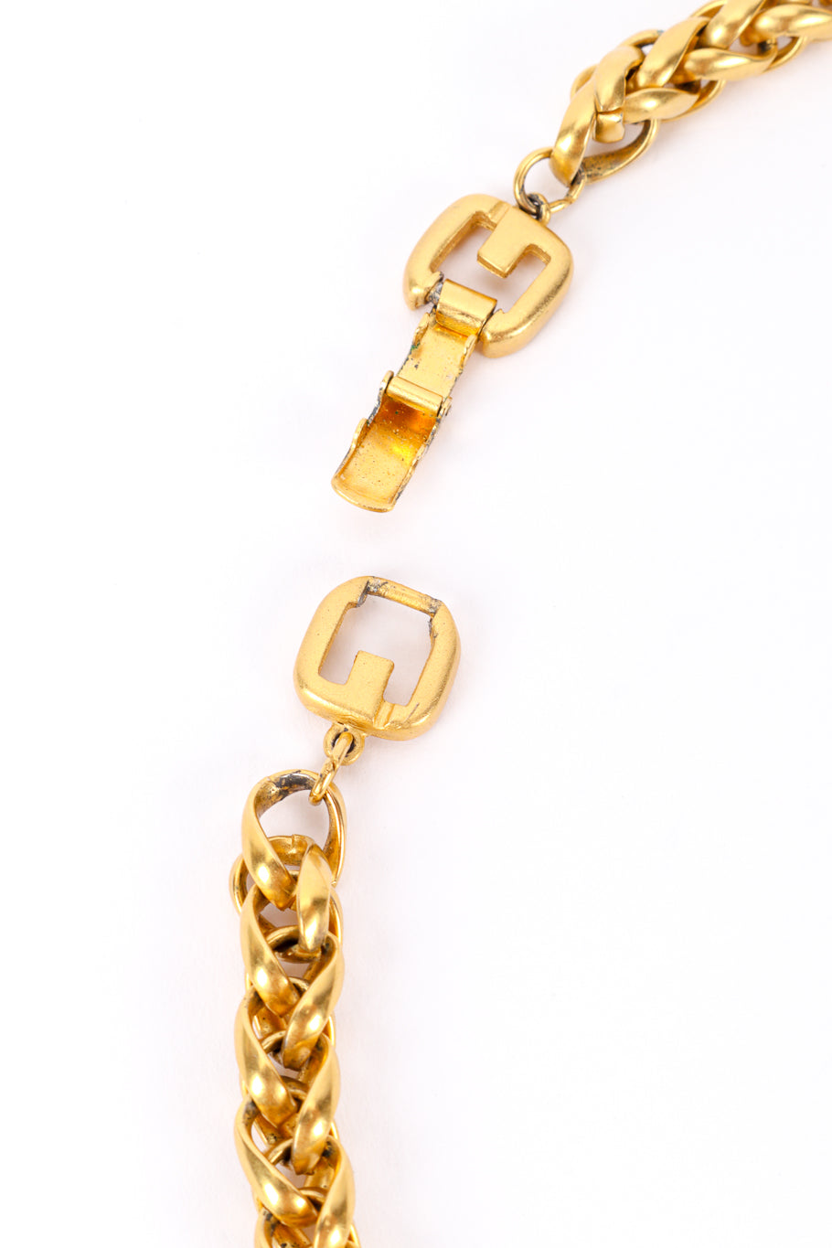 Vintage Givenchy Wheat Chain Necklace closure unclasped @recessla