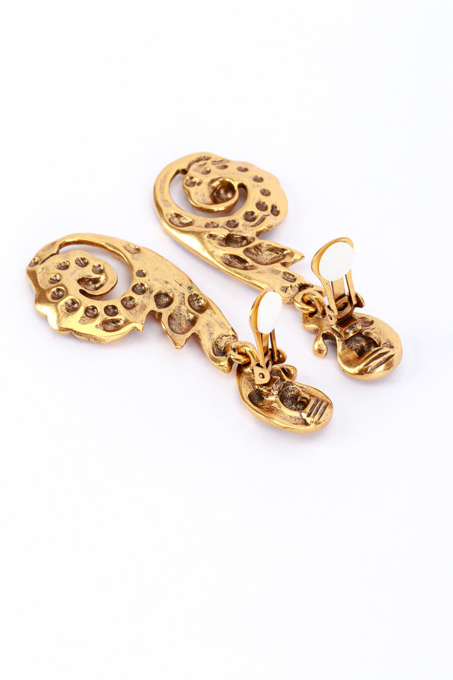 Vintage Oscar de la Renta Acanthus Scroll Drop Earrings back clips open @recess la