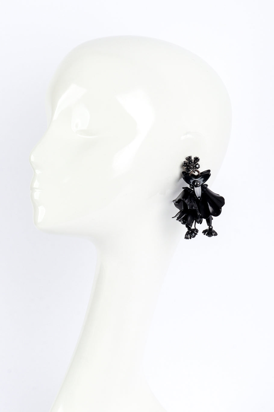 Vintage Oscar de la Renta Black Hibiscus Cluster Earrings on mannequin @recess la