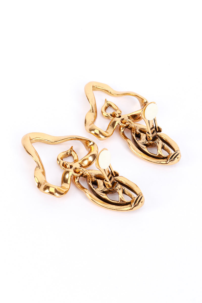 Vintage Oscar de la Renta Wavy Heart Drop Earrings back clips open @recess la