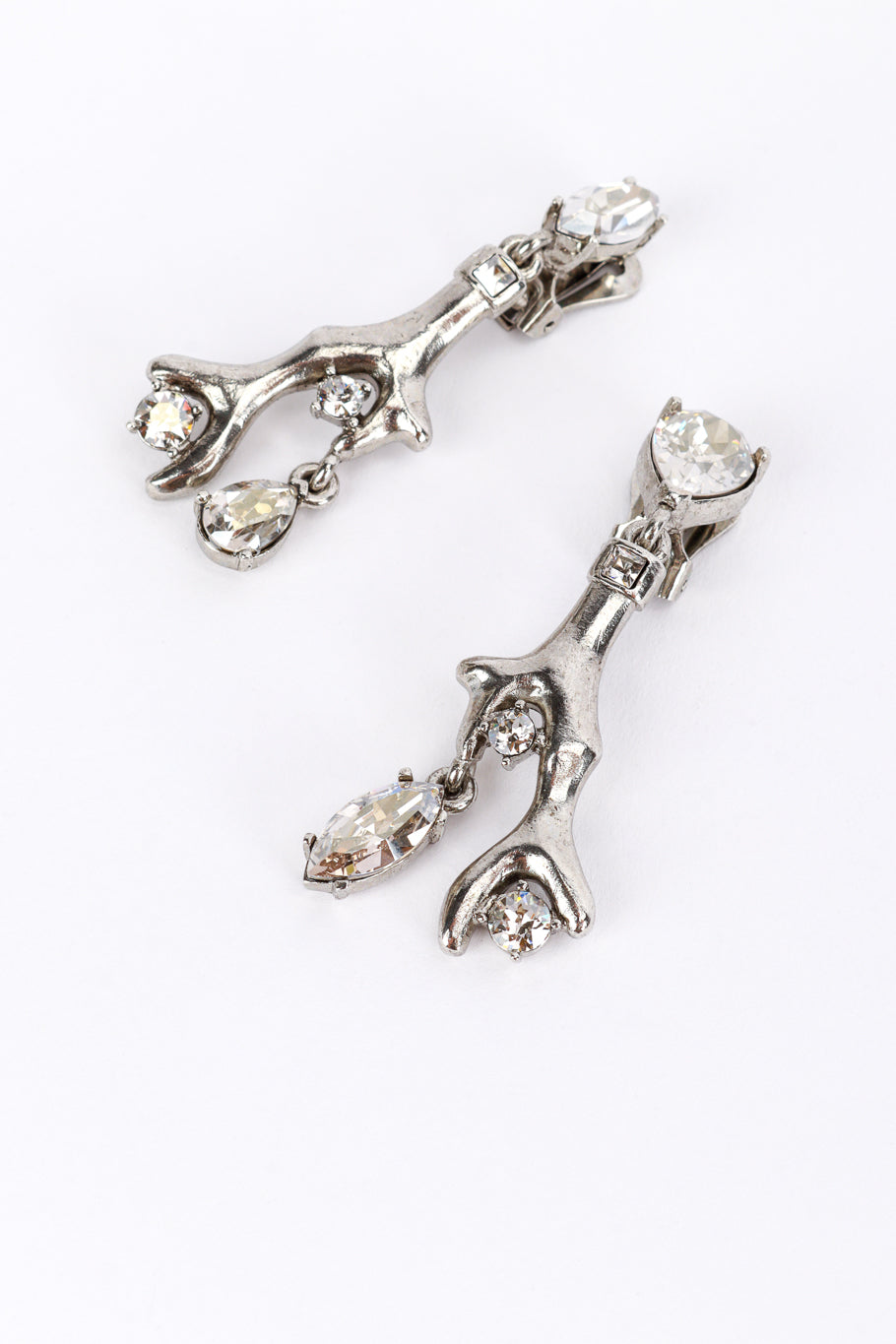 Vintage Oscar de la Renta Silver Crystal Coral Branch Earrings detail @recess la