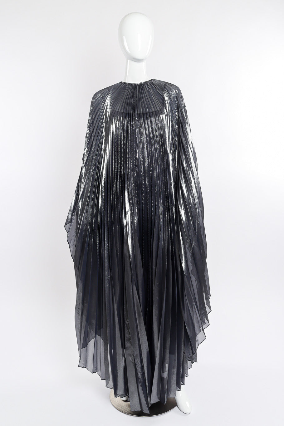 Metallic pleated caftan and bodysuit by Halston on mannequin @recessla