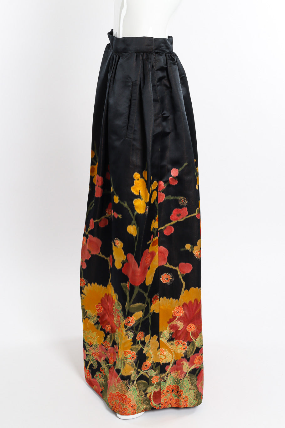 Vintage I.Magnin Floral Brocade Ball Skirt side on mannequin @recessla