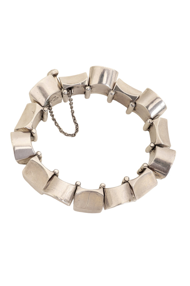Vintage Antonio Pineda Sterling Thumb Link Bracelet from above @ Recess LA
