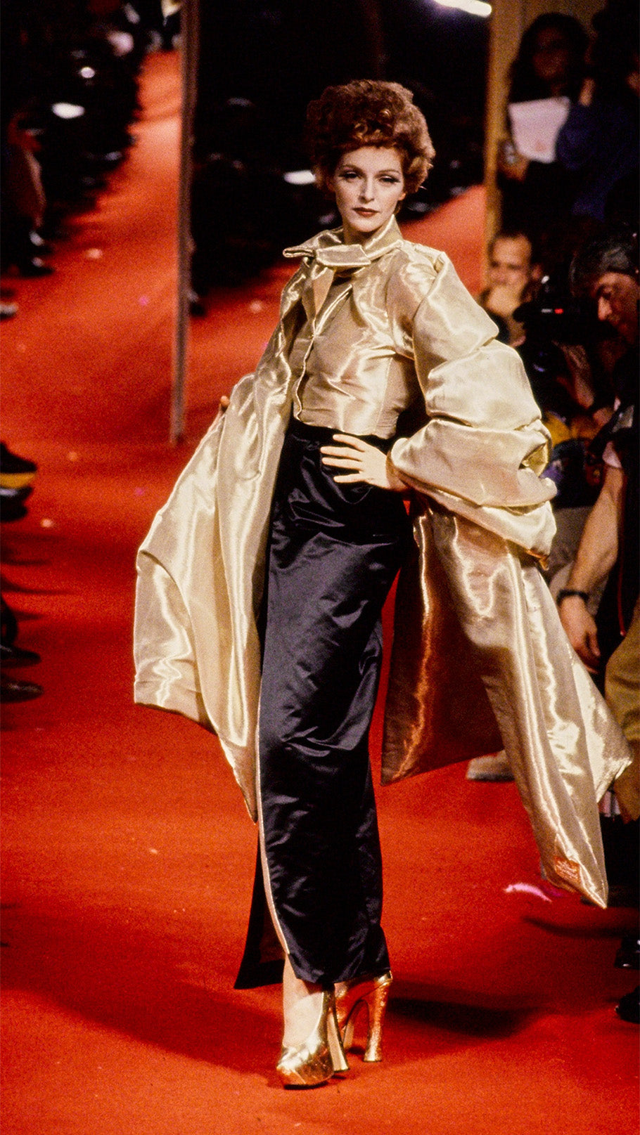Vintage Vivienne Westwood 1993 F/W Metallic Gold Elevated Court Shoe on runway model @recessla
