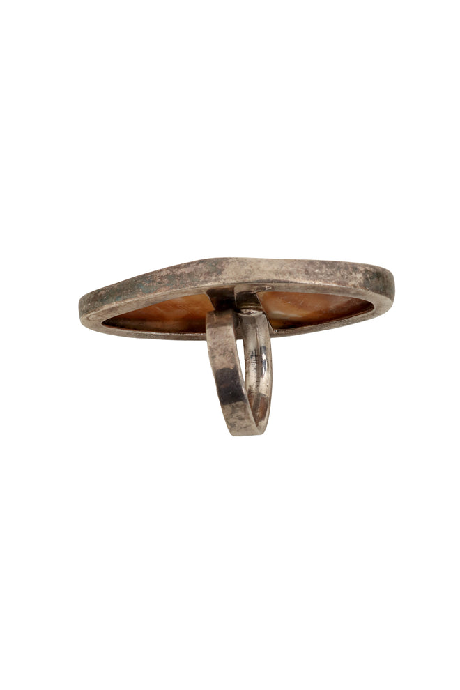 Flat Pearlescent Shell Ring side @ Recess LA