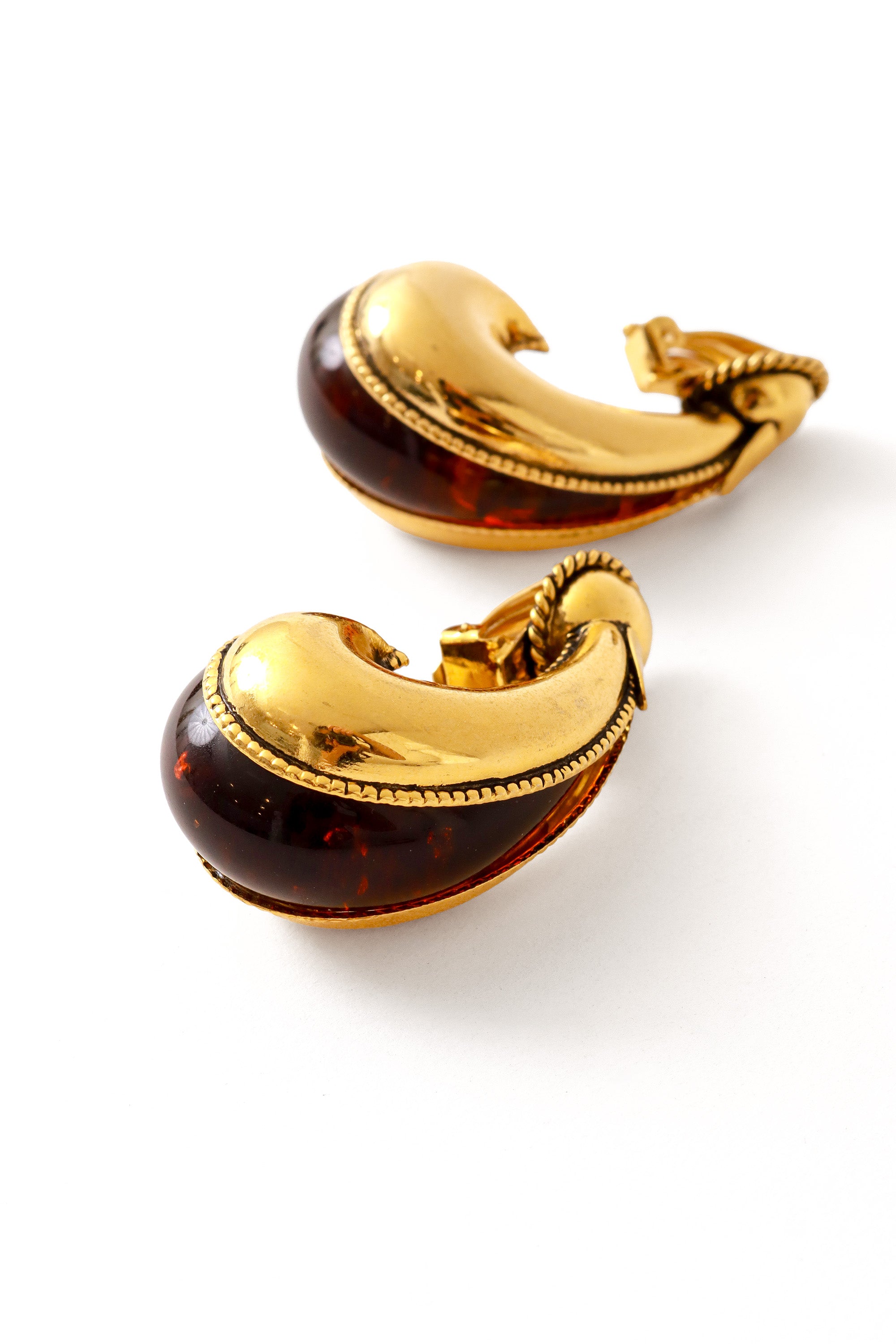 Vintage resin earrings close up @ Recess LA