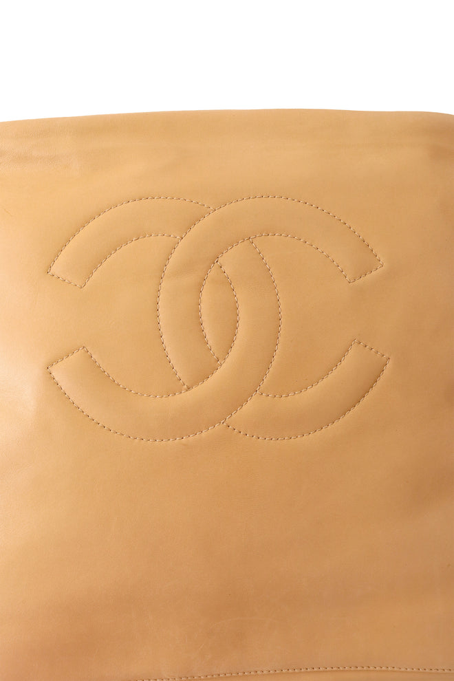 Tortoise shell handle bag by Chanel close @ Recess LA