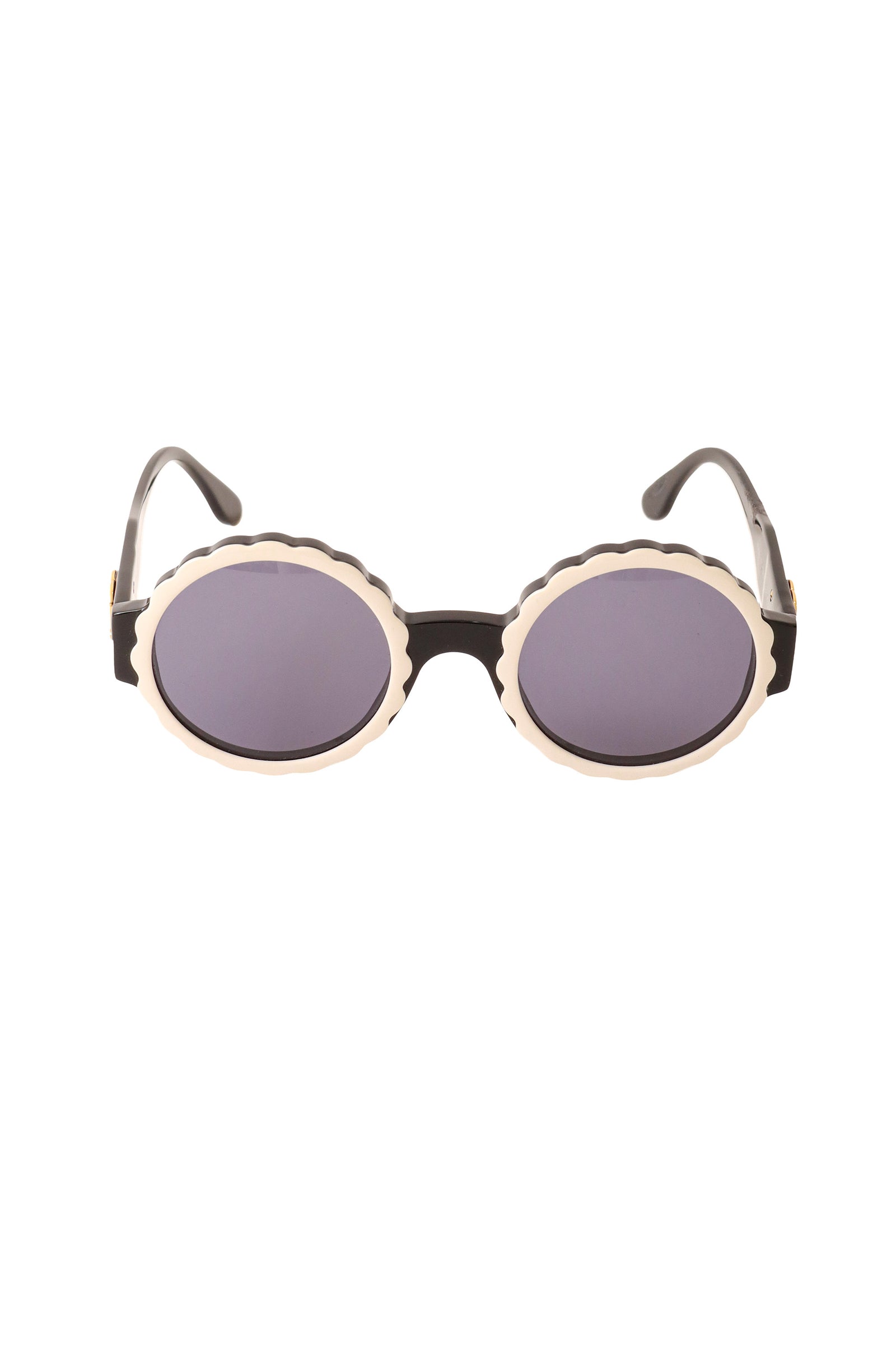 Vintage Chanel 1994 S/S Black Scallop Frame Sunglasses – Recess