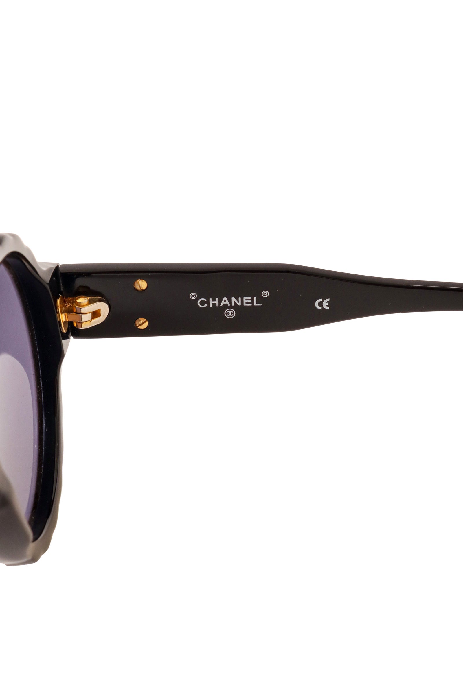 Vintage Chanel 1994 S/S Black Scallop Frame Sunglasses – Recess