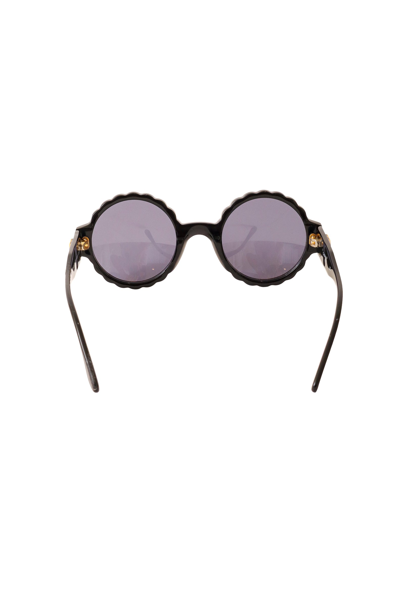 Vintage Chanel 1994 S/S Black Scallop Frame Sunglasses – Recess